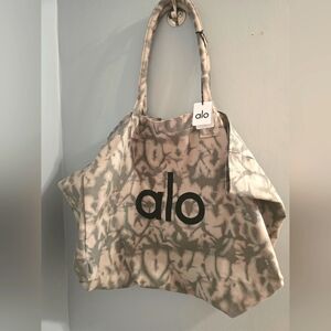 ALO Yoga Gray Tie Dye Large Tote Bag New With Tags